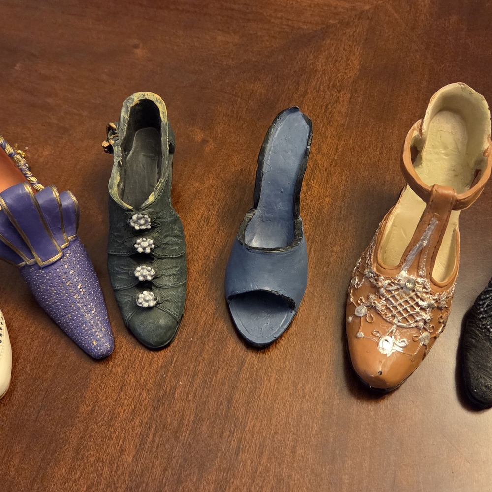Miniature Shoes For Display Only 6 Pieces